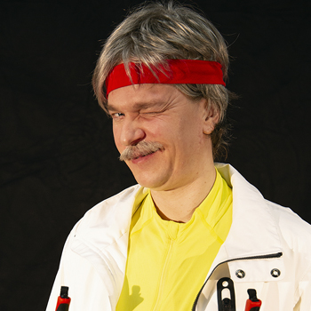 Harmaat pantterit ja puuman metsästys